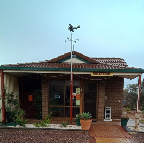 Airport Whyalla Motel - Accommodation NT 0
