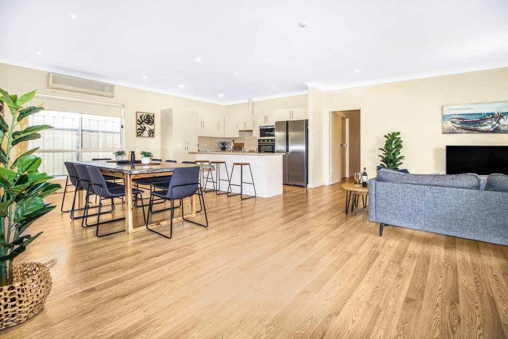 Aldinga SA Accommodation NT