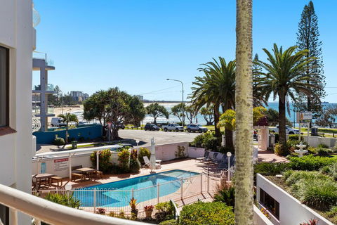 Alex Headland Beachfront - Accommodation NT 3