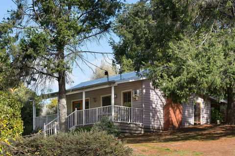 All Views - Accommodation NT 1