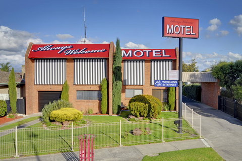Always Welcome Motel - NT Tourism 1