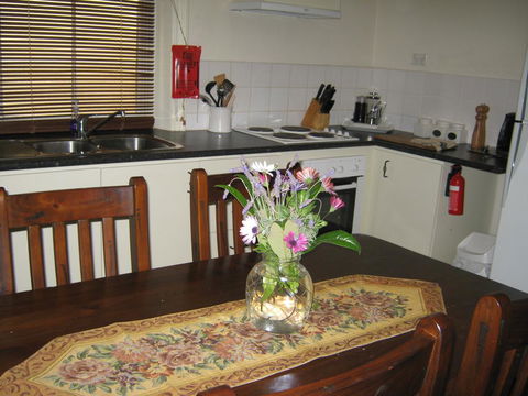 Amalie Cottage Waikerie - NT Tourism 3
