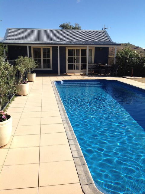 Amazing Views Pet Friendly Bed And Breakfast - Accommodation NT 0