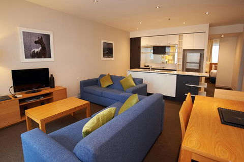 Amity Apartment Hotels - NT Tourism 1