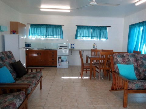 Anchor In Holiday Units South Mission Beach - NT Tourism 2