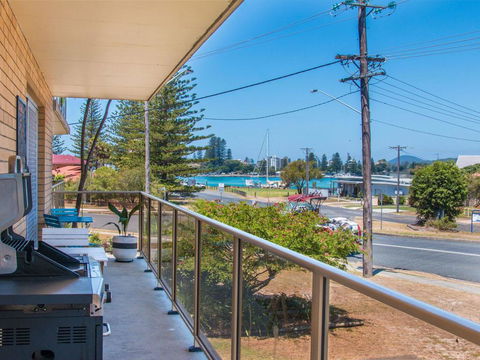 Anchorage 2, With Water Views - Accommodation NT 0