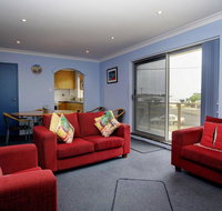 Anchorage 7 Beautifully Renovated Close to Rockpool - Accommodation NT