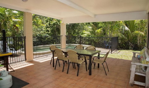 Apollo Jewel Beachfront Apartments - Accommodation NT 2