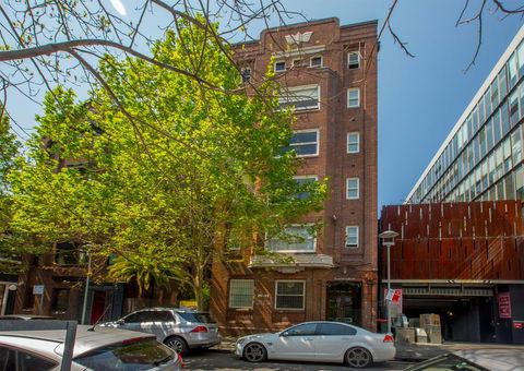 Apt - Sunny With Views - Accommodation NT 2