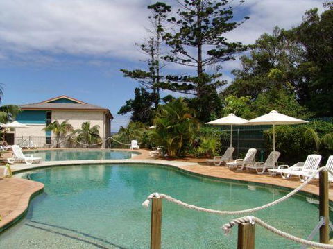 Aqualuna Apartments - NT Tourism 0