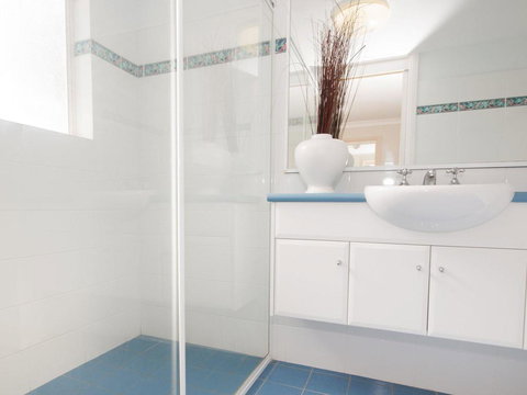 Aquarius Apartment 4 - Accommodation NT 3