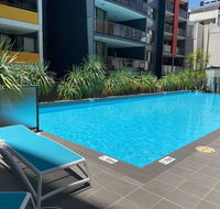 ARENA CENTRAL EXEC VIEWS WINE NETFLIX WIFI PARKING - NT Tourism