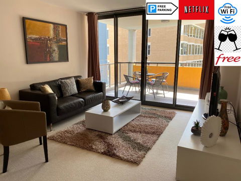 ARENA RESORT STYLE EXEC FREE NETFLIX WIFI WINE - NT Tourism 0
