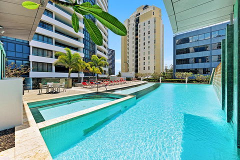 Aria Private 3 Bed In The Heart Of Broadbeach - Accommodation NT 1