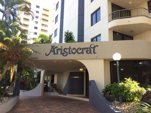 Aristocrat Apartments - Accommodation NT 2