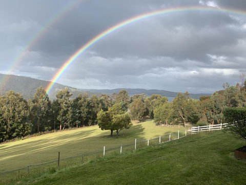 Arjuna Ridge Bed And Breakfast - Accommodation NT 2
