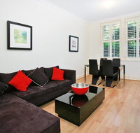 Art Deco in the Cul-de-Sac - Spacious Executive 1BR Potts Point Apartment in Quiet Cul-de-Sac - Accommodation NT