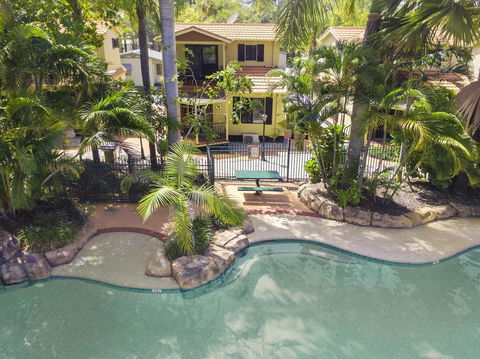 Ashmore Palms Holiday Village - NT Tourism 0