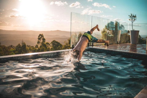 Luxurious Hinterland Guest House With HEATED POOL Sleeps 10 Brisbane Scenic Rim Gold Coast - NT Tourism 1