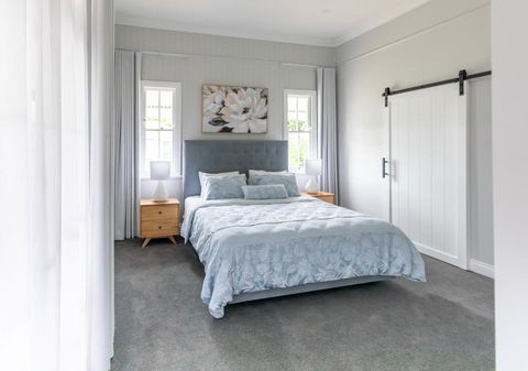 Luxury Grand Escapes Queenslander In Ipswich - Accommodation NT 2