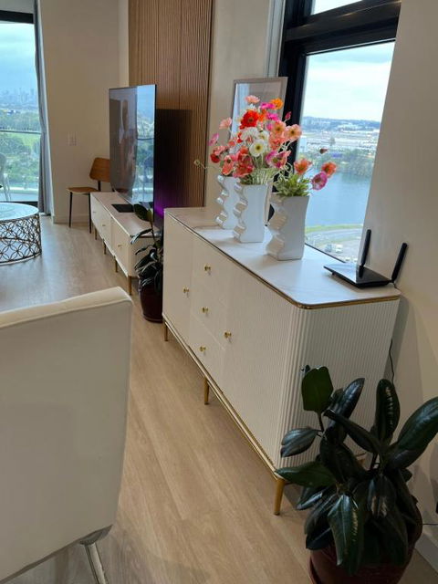Luxury Apartment With Panoramic Views - Accommodation NT 3