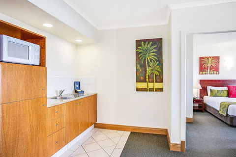 Mantra Twin Towns - NT Tourism 3
