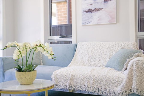 Marsden Park 2 Level Brand New House Near Parks - Accommodation NT 3