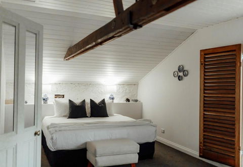 MARYBANK ESTATE - BARN LOFT - Accommodation NT 1
