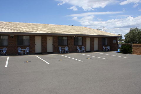Mid Town Inn Narrabri - Accommodation NT 2