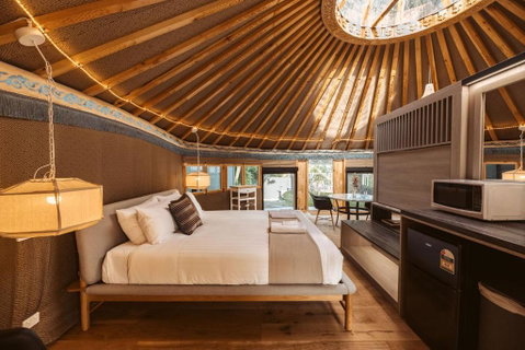 Mongolian Crafted Yurt With Private Spa And Spectacular Views - Accommodation NT 2