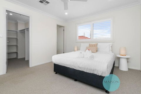 Modern Townhouse In The Heart Of Adamstown - Accommodation NT 1