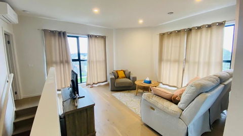New 3 Bedroom Town House On Clyde - Accommodation NT 0