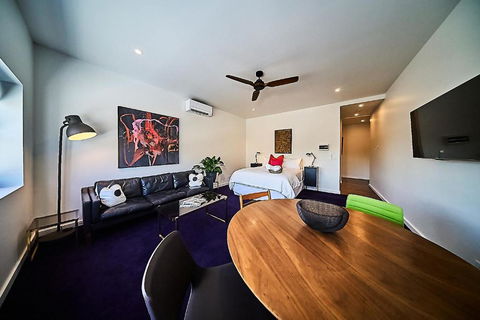 Mrs Owens Lofts - Accommodation NT 1
