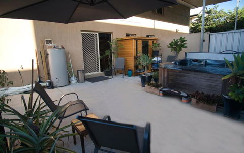 Mount Gravatt Guesthouse - NT Tourism 1