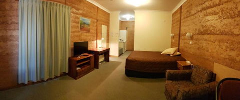 Mud Hut Motel - Accommodation NT 0