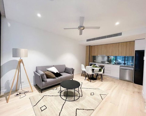 New Modern Apartment Next To Westfield Chermside - Accommodation NT 0