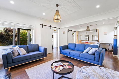 North Shore Oasis, Spacious Nest - NT Tourism 0
