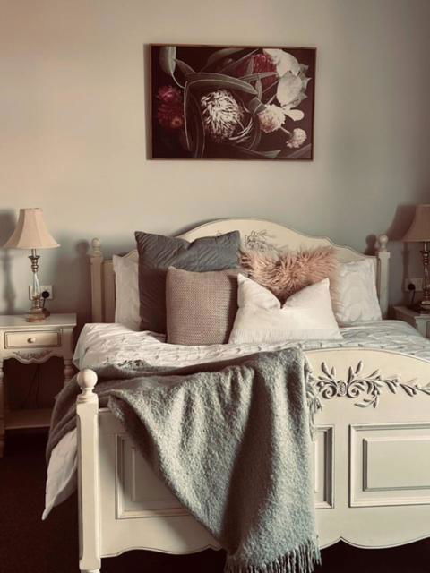 Number 10 -Queen Room With B/fast - Accommodation NT 0