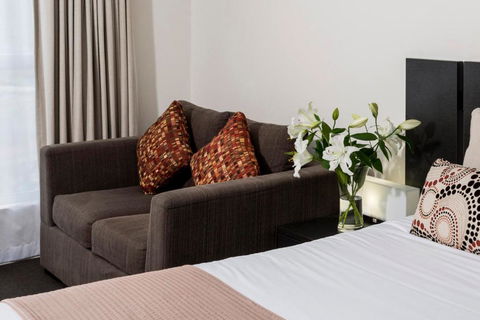 Oaks Ipswich Aspire Suites - NT Tourism 1