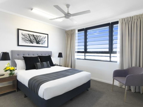 Oaks Mackay Carlyle Suites - Accommodation NT 2