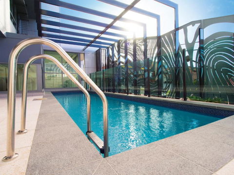 Oaks Gladstone Grand Hotel - Accommodation NT 1