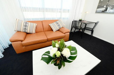 Oaks Gladstone Grand Hotel - Accommodation NT 3