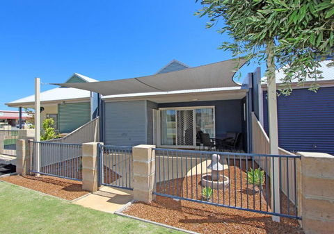 Ocean Breeze - NT Tourism 0