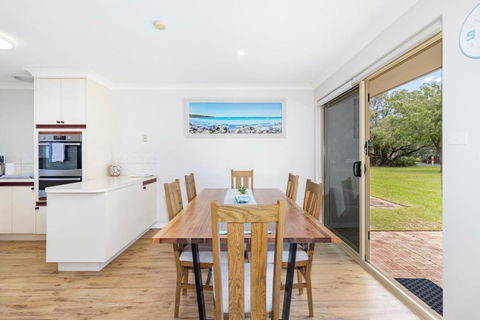 Ocean Breeze Villa - Accommodation NT 3