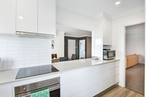 Ocean Court 10 - Accommodation NT 2