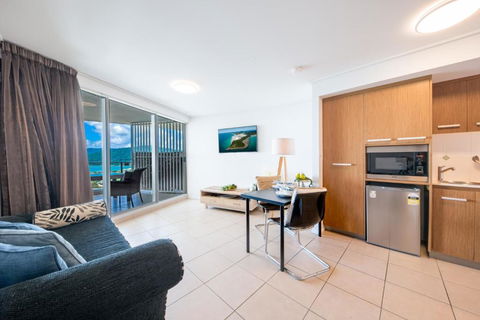 Ocean Dreams On Airlie - Studio Apartment - Accommodation NT 3