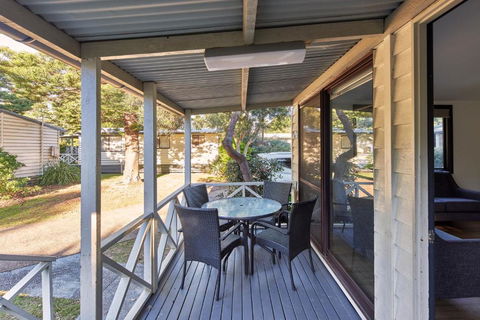 NRMA Sydney Lakeside Holiday Park - NT Tourism 2