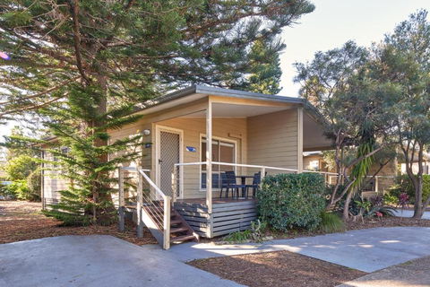 NRMA Sydney Lakeside Holiday Park - NT Tourism 1