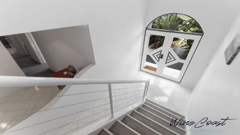 Ocean Views And Vineyards By Wine Coast Holiday Rentals - Accommodation NT 2
