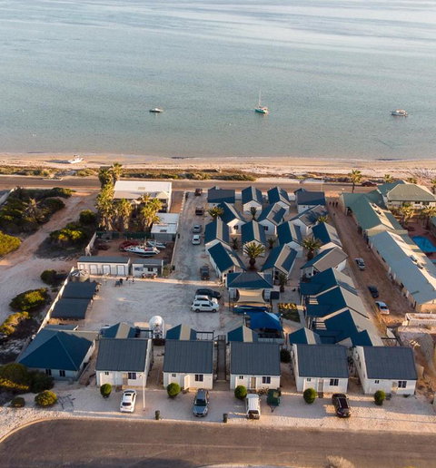 Oceanside Village - Accommodation NT 1